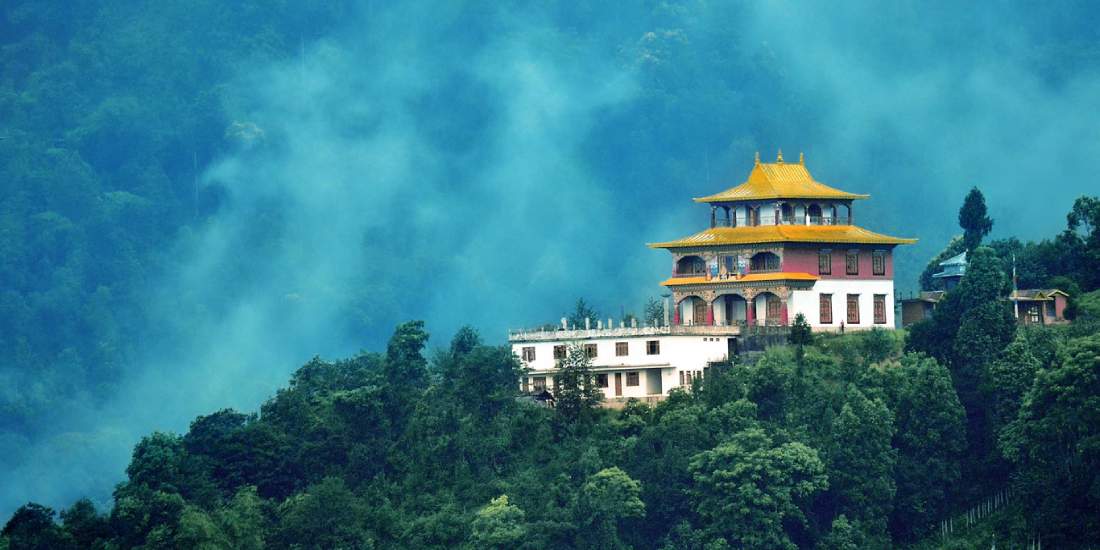 North East Grand with Gangtok Lachen Lachung Pelling and Darjeeling