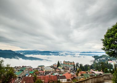 sikkim darjeeling gangtok tour package from pune
